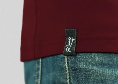 Etiquette rimp sur tee-shirt